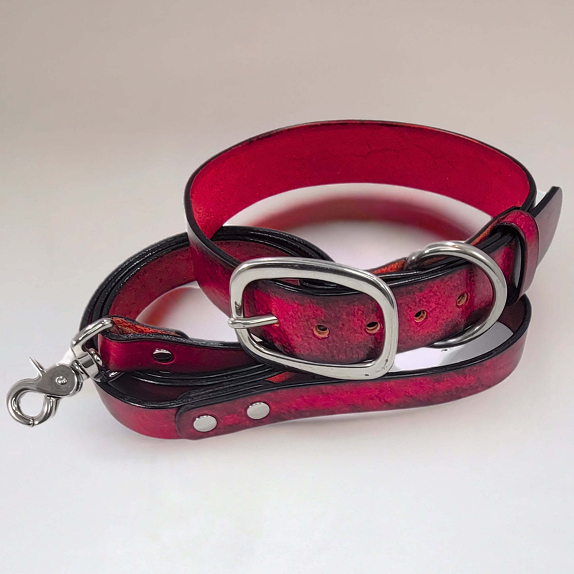 leather dog leash and collar red by toe beans 3